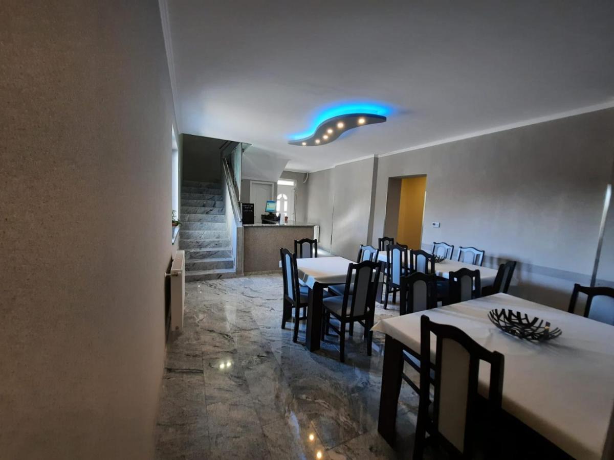 Bed and Breakfast Borostyan Panzio Debrecín Exteriér fotografie